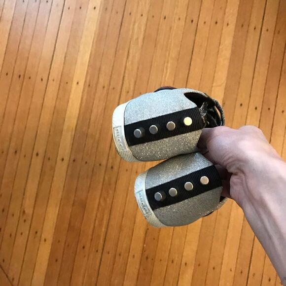 Gucci web silver sneakers size 7.5 - Picture 12 of 13